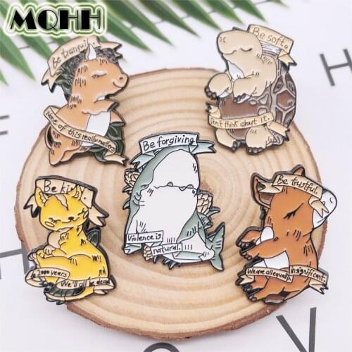 Creative Punk Animal Pin Whale Tortoise Horse Fox Pig Enamel Brooch Alloy Badge Clothes Bag Accessories Woman Jewelry Gift