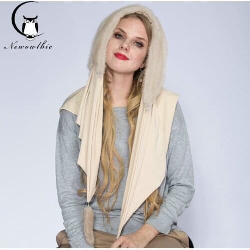 2021 new exotic Luxury all winter hats and high quality luxury female mink scarf hat women pompon warm women