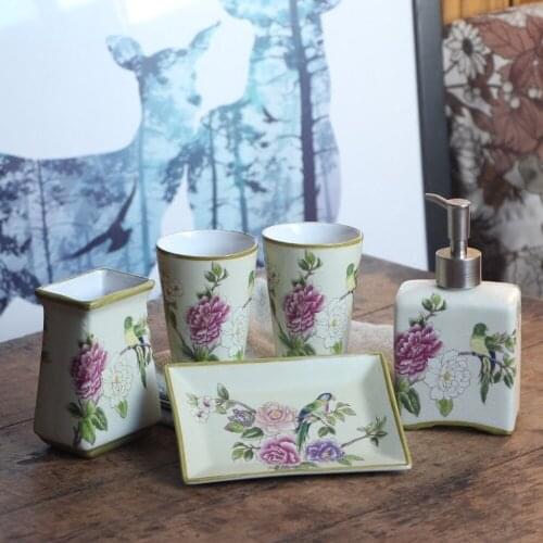 Chinese high-temperature ceramic bathroom toiletries five-piece American pastoral bathroom mug cup soap box decoration LO87133
