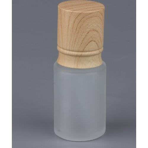 Reusable Empty Pump Bottle with Lid Round Bottles Ideal for Lotion & Liquid Soap, For Travel