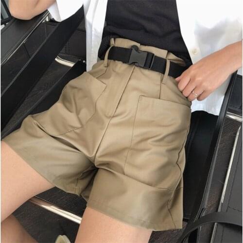 2021 New Summer Casual Ladies Wide Leg Shorts Solid Color Loose High Quality Women Shorts Elegant Fashion Female Shorts T202