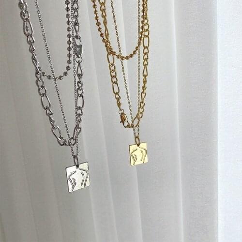 U-Magical Multilayer Square Abstract Pattern Pendant Necklace for Women Mix Metallic Chunky Chain Choker Necklace Jewellery