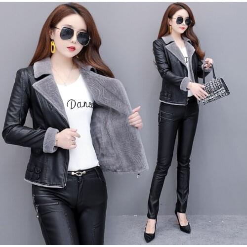 Autumn Winter Women Faux Fur Coat pu Leather tops Short Warm Plush Thick Outerwear Ladies padded Fur locomotive Leather Jackets