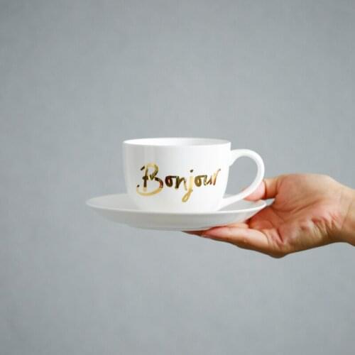 Europe Style Bone China Ceramic 1 Mug 1 Dish Set Porcelain Tea Cup With Handgrip Set Bonjour Printed Drinkware Birthdays Gift