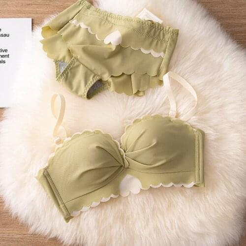 Sweet and glossy silky gathered bralette underpants suit non-steel ring tube top underwear simple breathable strapless bra set