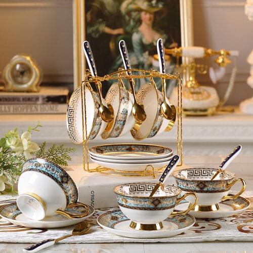 Europe High-grade Bone China Coffee Cup set Ceramics Phnom Penh Cup and Saucer Tea Cup Set British flower tea cup gift set