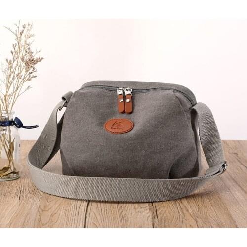 2021 new canvas bag casual one-shoulder messenger bag college style pure cotton simple wild female bag small square bag