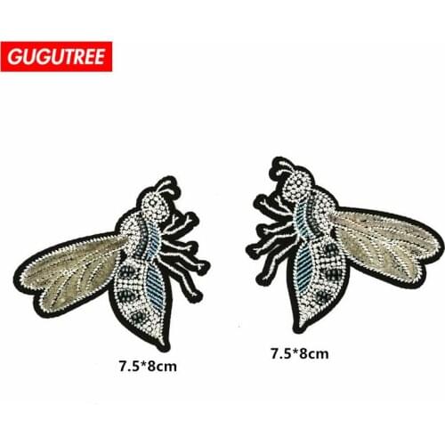 GUGUTREE 3D beaded bee patches,sew on diamonds Insects Sequined Applique Patch for Coat,T-Shirt,hat,bags,Sweater,backpack