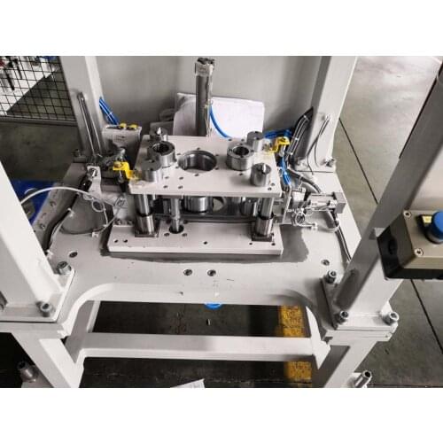 Custom made automatic fixture