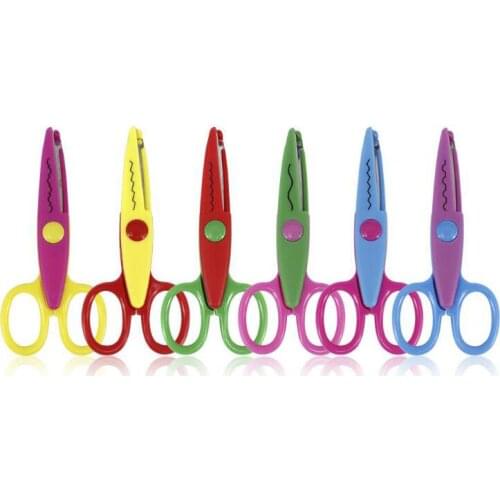 1Pcs Laciness Scissors Metal And Plastic DIY Scrapbooking Photo Colors Scissors Diary Decoration sewing Safety Scissors