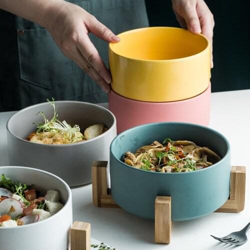 Nordic Creative Porcelain Large Fruit Salad Bowl with Wooden Holder Household Dinnerware Personality Ceramic Soup Dessert Bowl