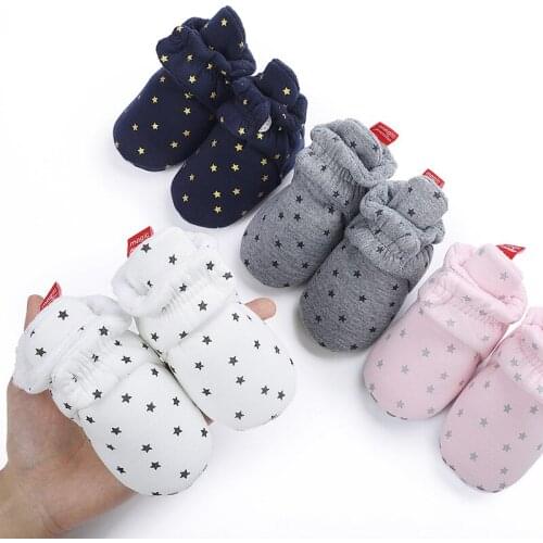 Baby Winter Cotton Shoes For 0-1year Newborn Baby Childrens Toddler Shoes Indoor Soft Warm And Velvet Soft-soled Shoes 12CM