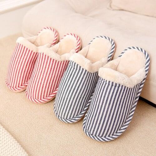 HANDSOME STEPHEN Women's Slippers