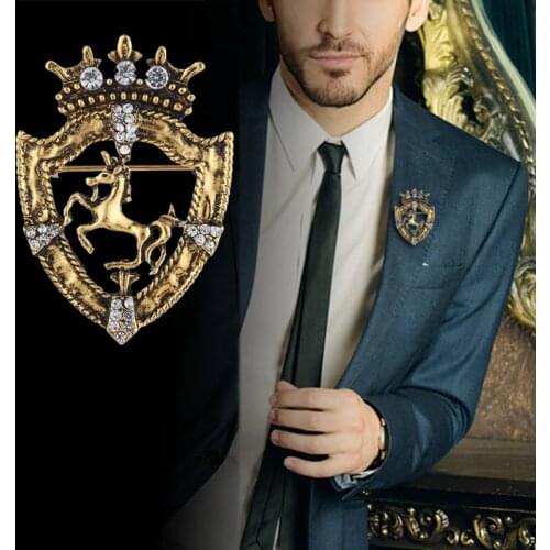 New Vintage Rhinestone Small Crown Prancing Brooch for Mens Suit Corsage Horse Lapel Pin Badge Clothing & Accessories