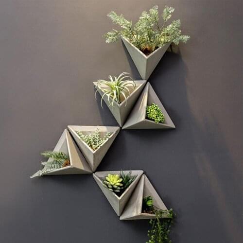 1 Set Retro European Style Triangle Wall Plant Pot Cement Flower Arrangement Hanging Flowerpot Patio Decor Hanging Flowerpot