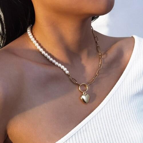 Imitation Pearl Chain Alloy Heart Pendant Necklace for Women Gold Silver Color Clavicle Chains 2021 Fashion Jewelry New