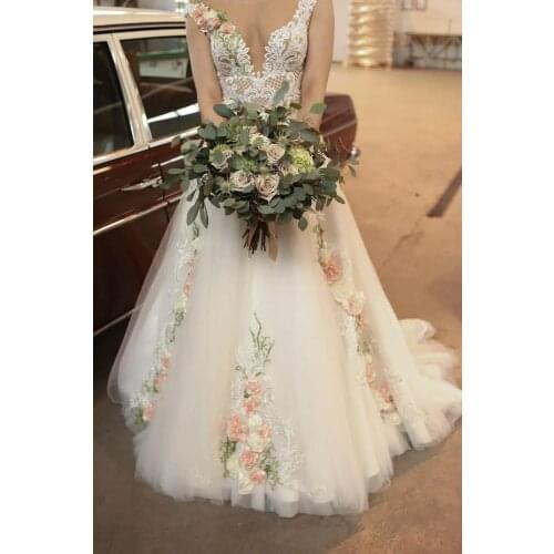 Embroidery Flowers Wedding Dresses 2021 Double V Neck Appliques Wedding Bridal Gowns vestido de noiva