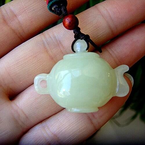Genuine natural yellow white Laoyu Xiuyan yu Pendant Necklace amphibole and Tian Yu boutique shipping
