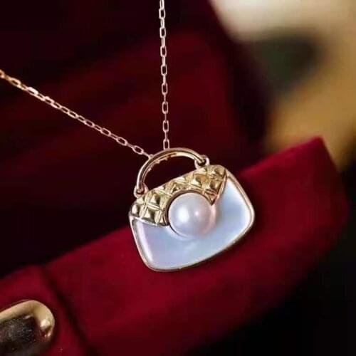 Factory wholesale price White natural flawless mother-of-pearl shell small purse freshwater pearl pendant no chain