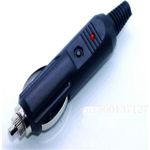 Power adapter 12V light cigarette plug with the indicator lamp to pick up the connection