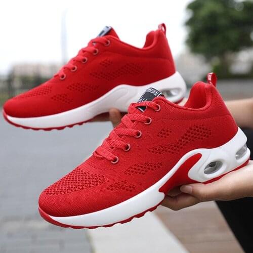 New 2021 Men Running Shoes Breathable Outdoor Sports Shoes Lightweight Sneakers for Women Comfortable Athletic Training Footwear