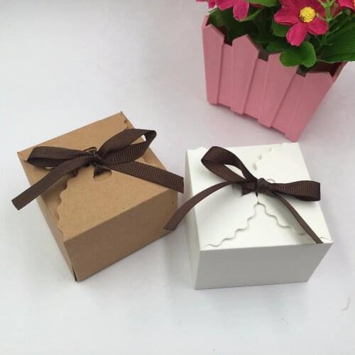 30pcs 6.5*6.5*4.5cm Paper Square Kraft Box Candy Box For Wedding Decoration Gift Box Paper packing boxes Free ropes