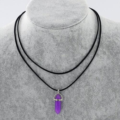 Vendimia Chokers On The Neck