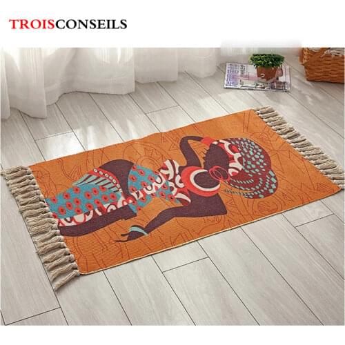 2020 Retro Bohemian Hand Woven Cotton Linen Carpet Bed Bedside Rug Tassel Floor Mat Carpets For Living Room Bedroom Home Decor