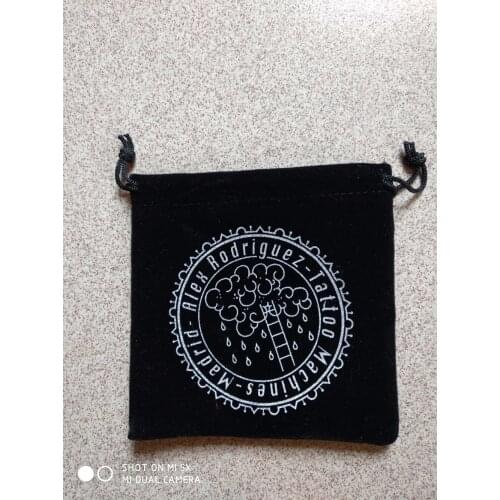 50pcs HIgh quality velvet jewerly bag custom 6*6cm velvet gift bag with logo printing mini velvet bracelet bag for ring storage