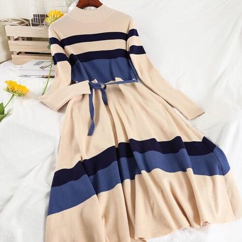 New arrival Runway Chic Elegant Knitting Sweater Casual Dress Long Sleeve Lace-Up High end Stretch Knit Vintage Stripe Dresses