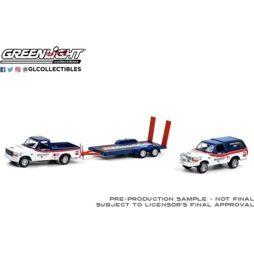 GreenLight 1:64 1992 Ford F-150 and 1992 Ford Bronco alloy model Car Diecast Metal Toys Birthday Gift For Kids