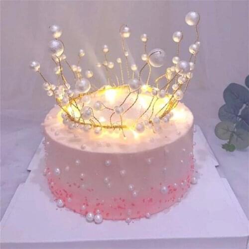 Princess Crown Cake Topper Metal Artificial Pearls Wedding Valentines Day Cake Baking Decoration Ornaments Handmade Headdress