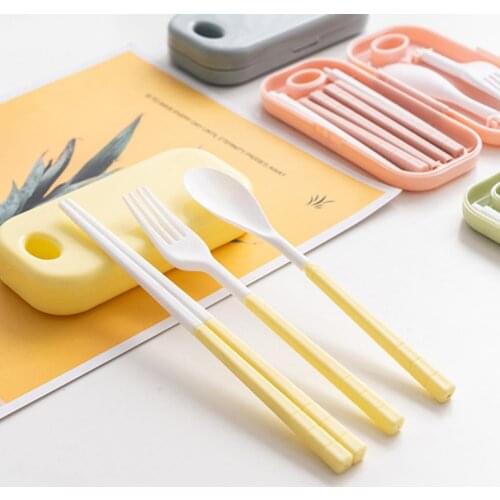 Cutlery Set Creative Reusable PP Portable Students Cutlery Set for OutdoorTableware Set Dinnerware Sets Spoon Fork Chopsticks