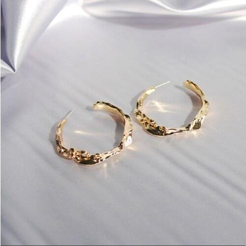 New Fashion Hip Hop Gold Color Alloy Irregular Shaped Hoop Earrings Punk Jewelry Party Gift for Women