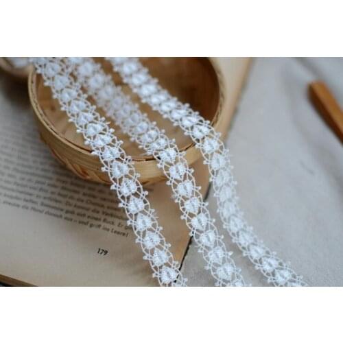 5 Meters 1cm Width Beautiful Heart White Flower Lace Ribbon Pretty Sewing Craft Lace Trim Embellishment DIY Garment Accessories