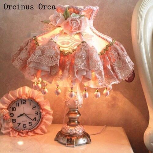 European sweet lace table lamp Princess room bedroom bedside lamp Garden Pink LED decorative flower table lamp