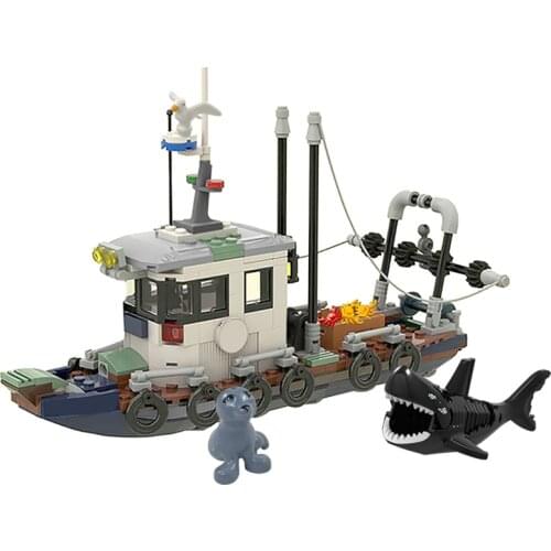 City Series Toys Shipping Boats Shark Seagull Animals Building Blocks Children Toys for Children City Boat Educational Gifts