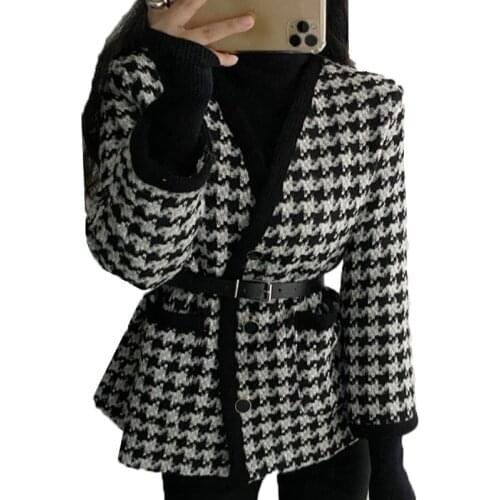 Black white grid Womens Woolen Coat 2020 New Autumn Woolen Coat Single-breasted Blended WoolJacket Outwear Female With Belt W23