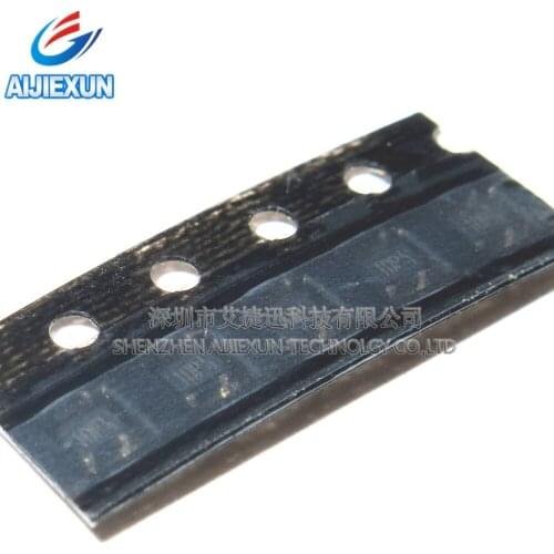 100Pcs 2SC4083T106P SOT323 TRANS NPN 11V 0.05A SOT-323 RoHS : Compliant New and original