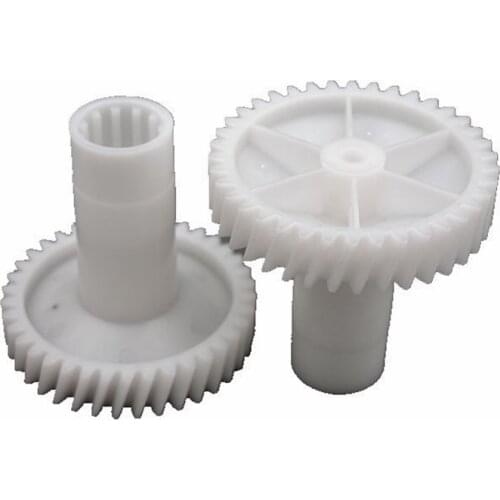 2 Pcs Meat Grinder Parts Plastic Gear 9999990039 793638 1870005 for Saturn Zelmer Philips Bosch Bork polaris Gears Spare Parts