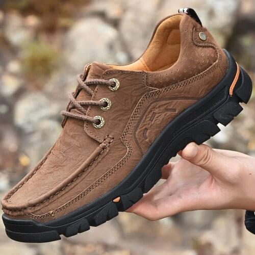 Mens Genuine Leather Men Outdoor Shoes Fashion Sneakers Non-slip Wear Mountain Hiking Shoes Men Hunting Boots