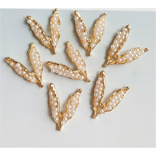 10 pcs/lot New Japanese and Korean Retro Style Two Peas Pod Imitation Pearl Fashion Brooch Sewing Cartoon Buttons Sewing Craft