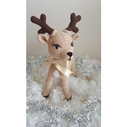 Brown Hand-Knitted Deer Amigurumi 15 Cm