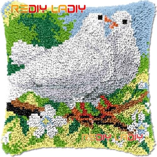 Latch Hook Cushion Two Pigeons DIY Needlepoint Kits Chunky Acrylic Yarn Arts Crocheting Lofty Pillow Case Hobby & Crafts