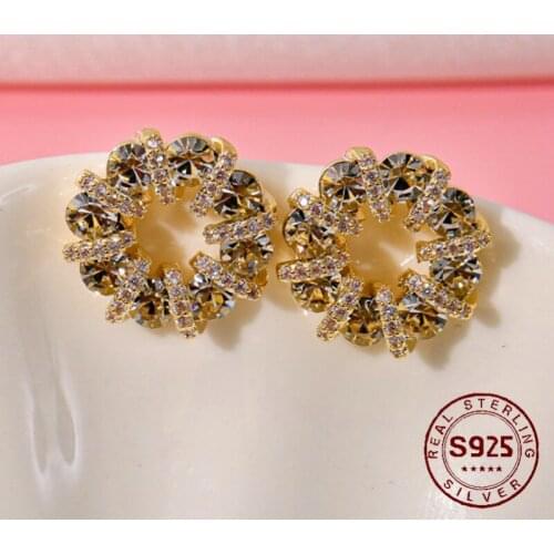 2021 Hot Luxury Silver Plated Cute Donuts Stud Earring For Women Trendy Black/White Zircon Female Jewelry Birthday Party Gifts