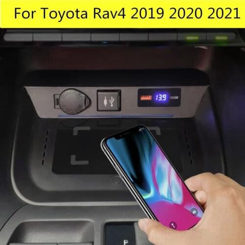 Accessories For Toyota Rav4 2019 2020 2021Car QI Wireless Charger Fast Charging Phone Holder Pad Car Modification Interior