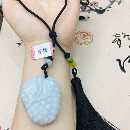 Natural Burmese Emerald Jade Carved Stereo Grape Pendant with Hand-knitted Tassel Necklace Mens Womens Sweater Chain