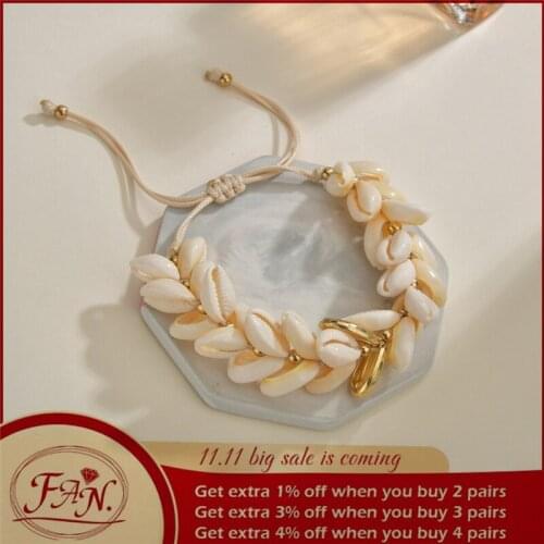2021 New Trendy Summer Beach Bohemian Style White and Golden Shell Hand Braided Bracelet or Anklet Jewellery for Girls & Women