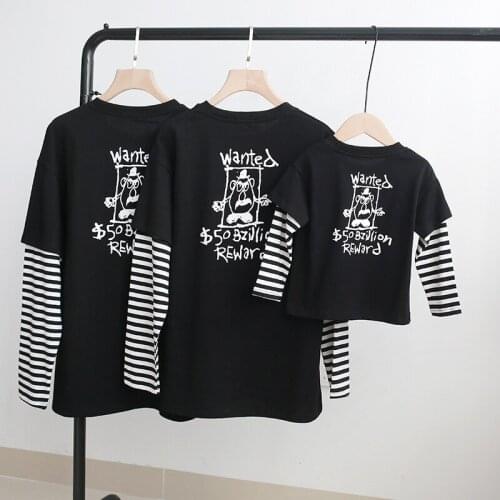 Family Matching Outfits Korean Striped Splicing Long Sleeve Mom Dad and Childrens Fake Two Tshirt Family Look Mother and Son