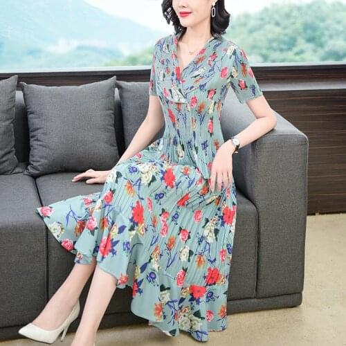 Summer Women Floral Print Dress Ladies Short Sleeve A-line Pleated Dresses V Neck Beach Mini Dress Female Roupa Feminina